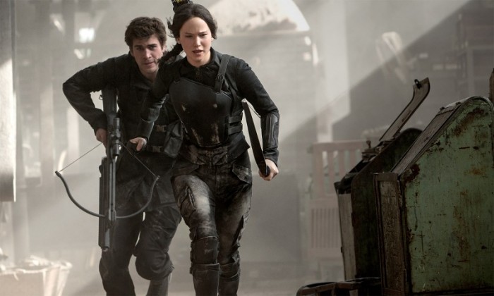 Mockingjay_Hunger-Times_Katniss-Gale2-800x480[1]