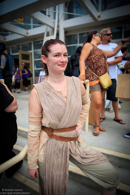 Lisa Curtis Sanders Rey cosplay