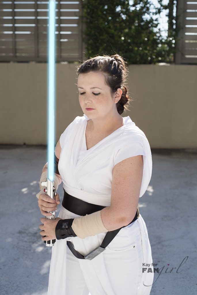 Episode IX Rey Cosplay at Dragon Con 2019. Photo by Kay.