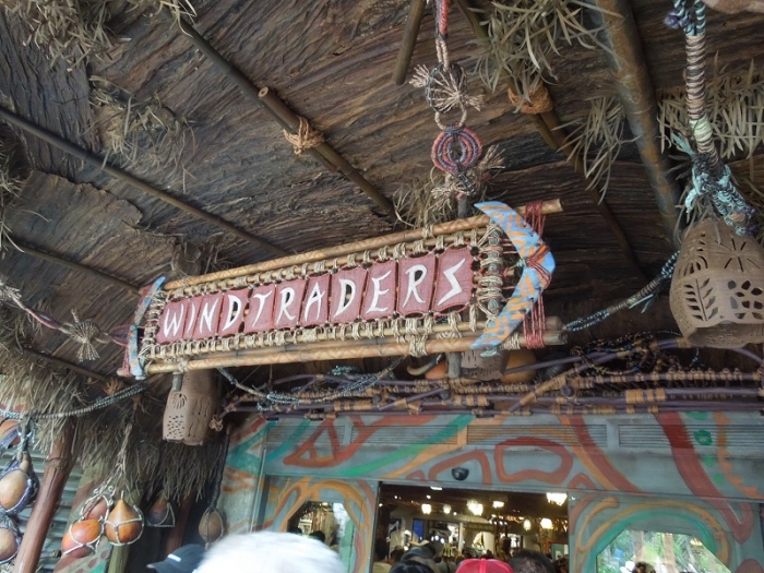 DAK Pandora Windtraders 1 sign